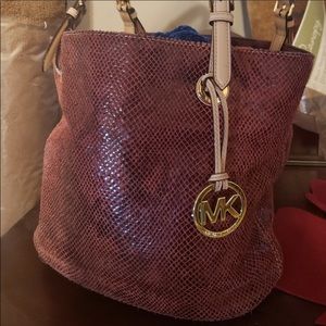 💕🎁 Michael Kors beautiful🛍💕🎁🥰